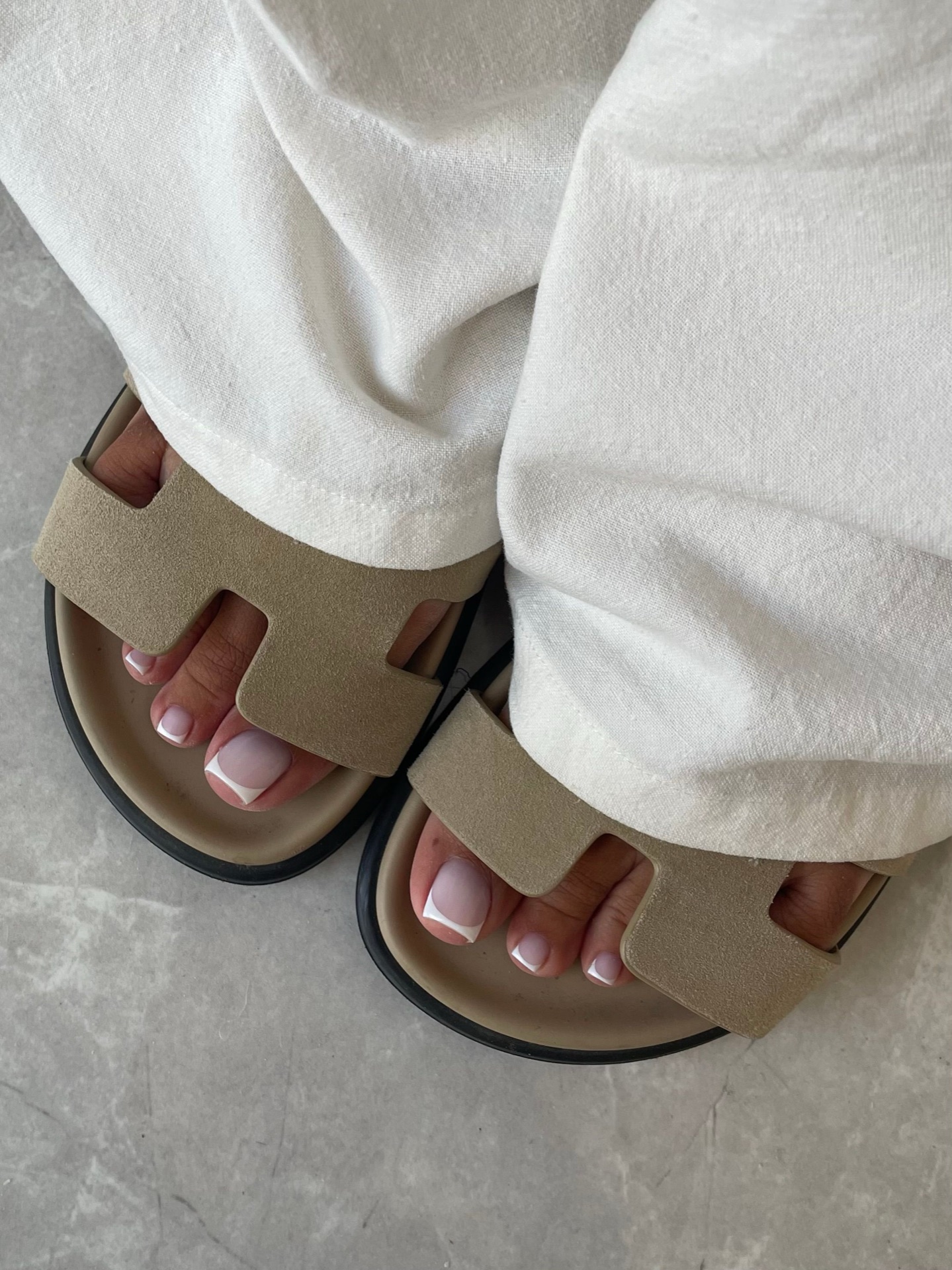 Beauté des pieds french pédicure